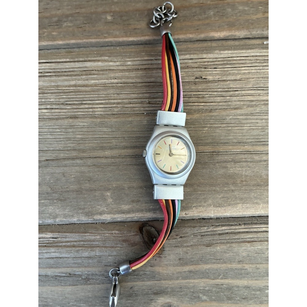 VTG Swatch Irony Filamento Multicolore Ladies Small Needs Batteries